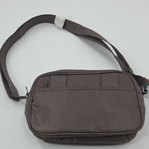 Lug Carousel Quilted Messenger Bag in Walnut NWT - Picture 8 of 16